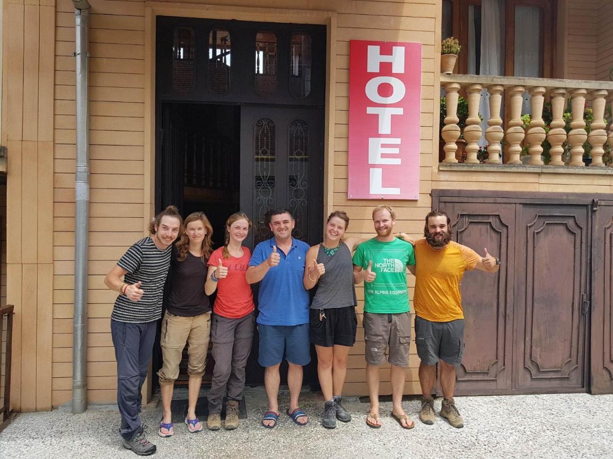 Hotel Shaumiani Kutaisi Zewnętrze zdjęcie