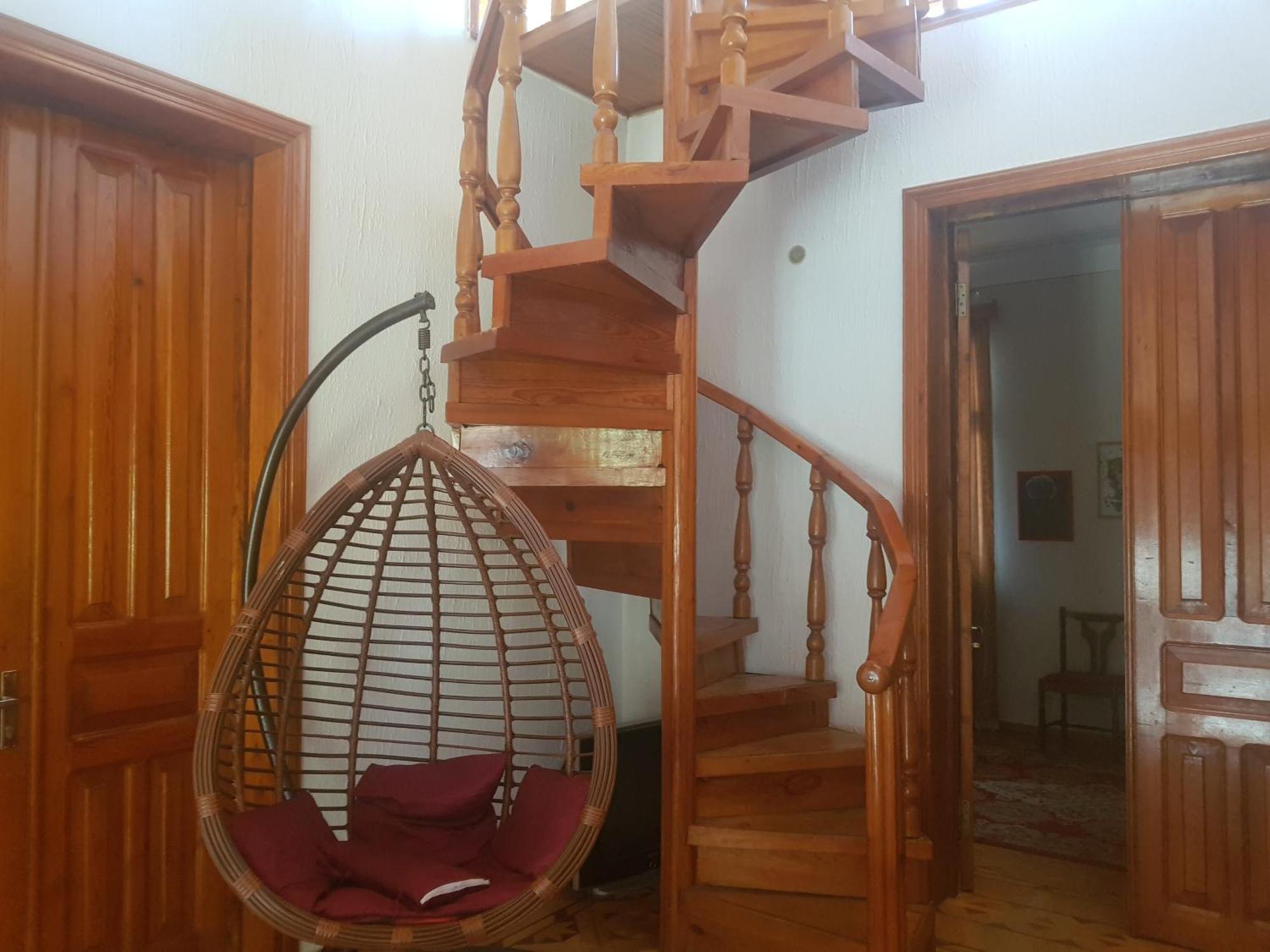 Hotel Shaumiani Kutaisi Zewnętrze zdjęcie